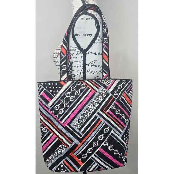 Vera Bradley Retired Large Cotton Double Handle Tote Northern Stripes Multicolor - Picture 2 of 16